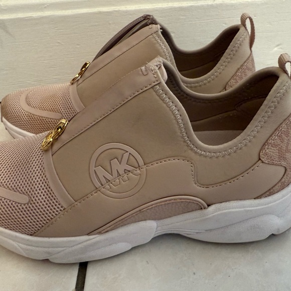 Michael Kors Beige Slip-On Sneakers with Gold Zipper - Picture 3 of 5